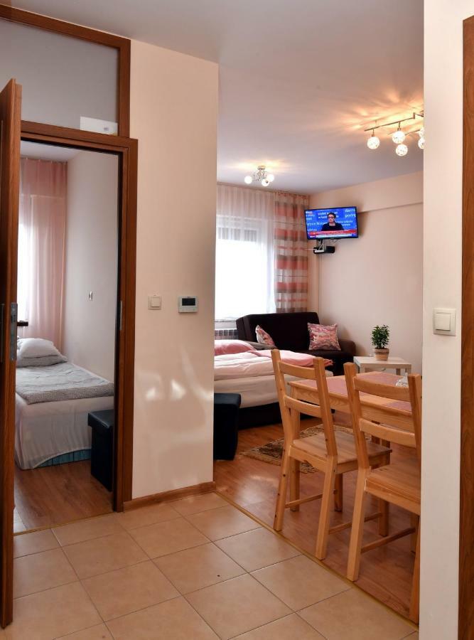 Zator Apartamenty Weekend ภายนอก รูปภาพ